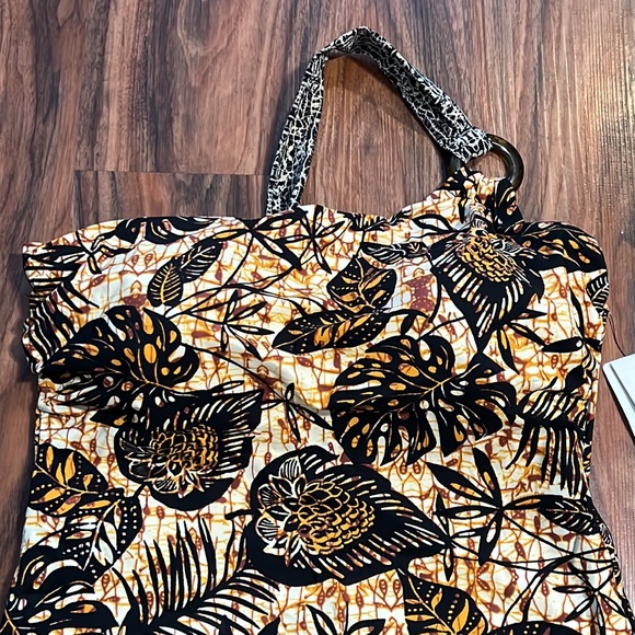 Amoressa Dijon One Shoulder One Piece - Picture 8 of 16